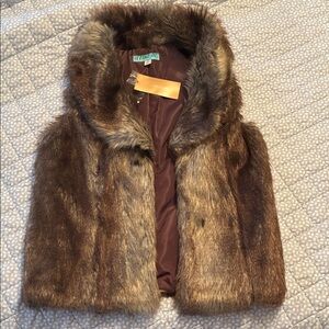 Wonder Nation Faux Fur Vest in Brown